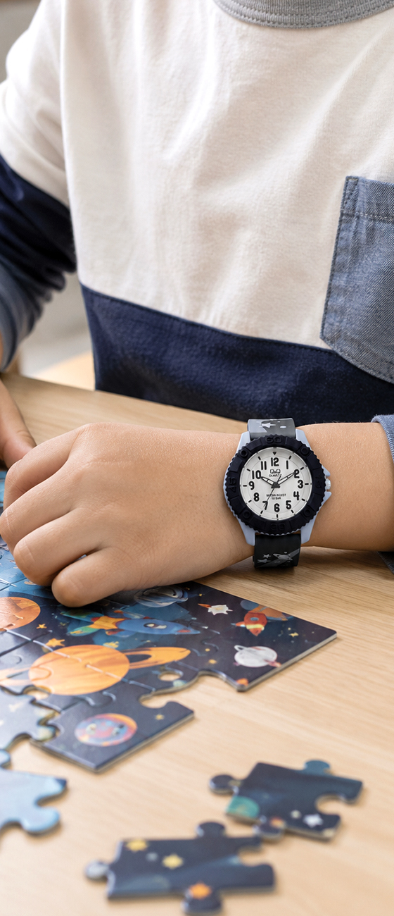 Koleksi jam tangan Q&Q Kid's Watch original dengan desain premium dan material berkualitas tinggi.