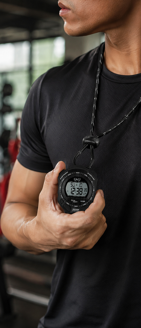 Koleksi jam tangan Q&Q Stopwatch original dengan desain premium dan material berkualitas tinggi.